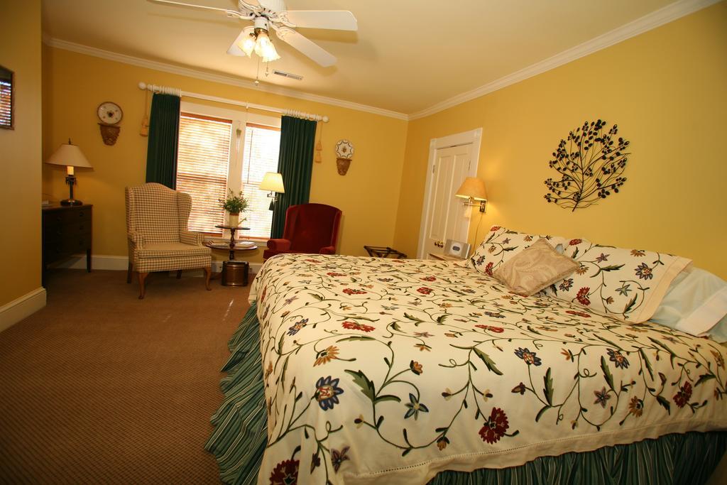 C.W. Worth House Bed And Breakfast 윌밍턴 객실 사진